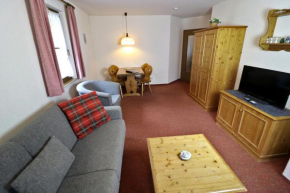 Apartment 12 - Ferienresidenz Roseneck, 2 Schlafzimmer, mit Schwimmbad in Todtnauberg bei Feldberg